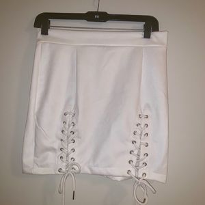 White lace up skirt